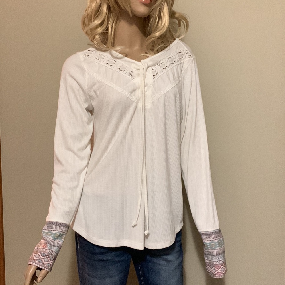 Women Daytrip top